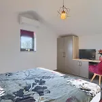 Holiday home Fiore Marusici